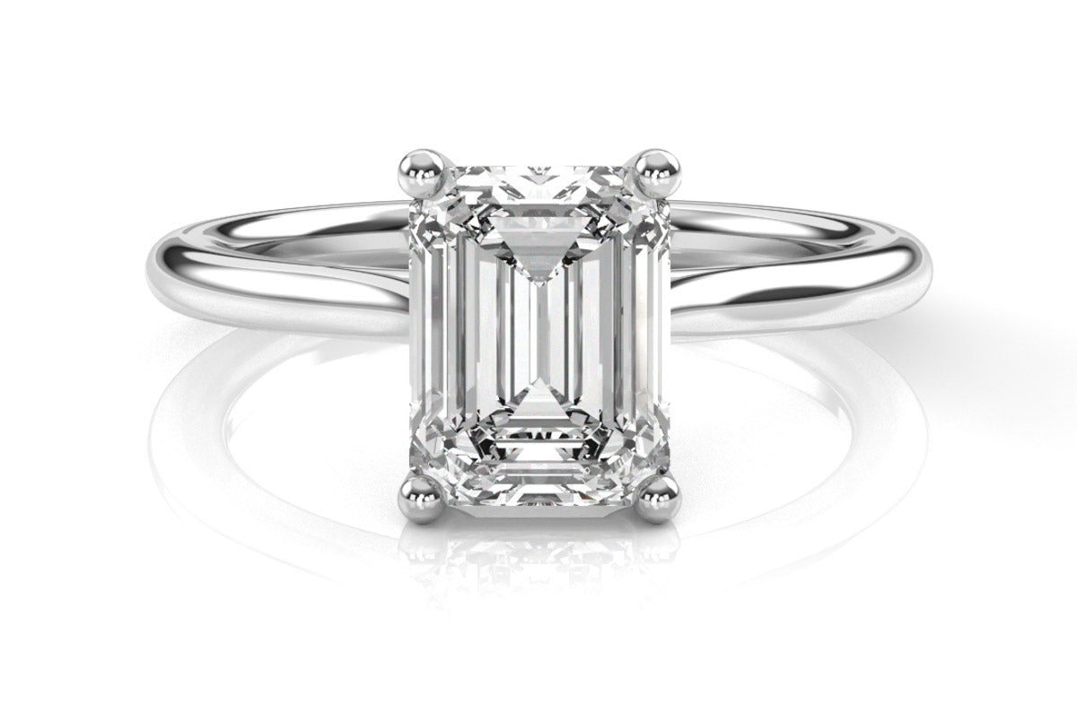 emerald_diamond_engagement_ring