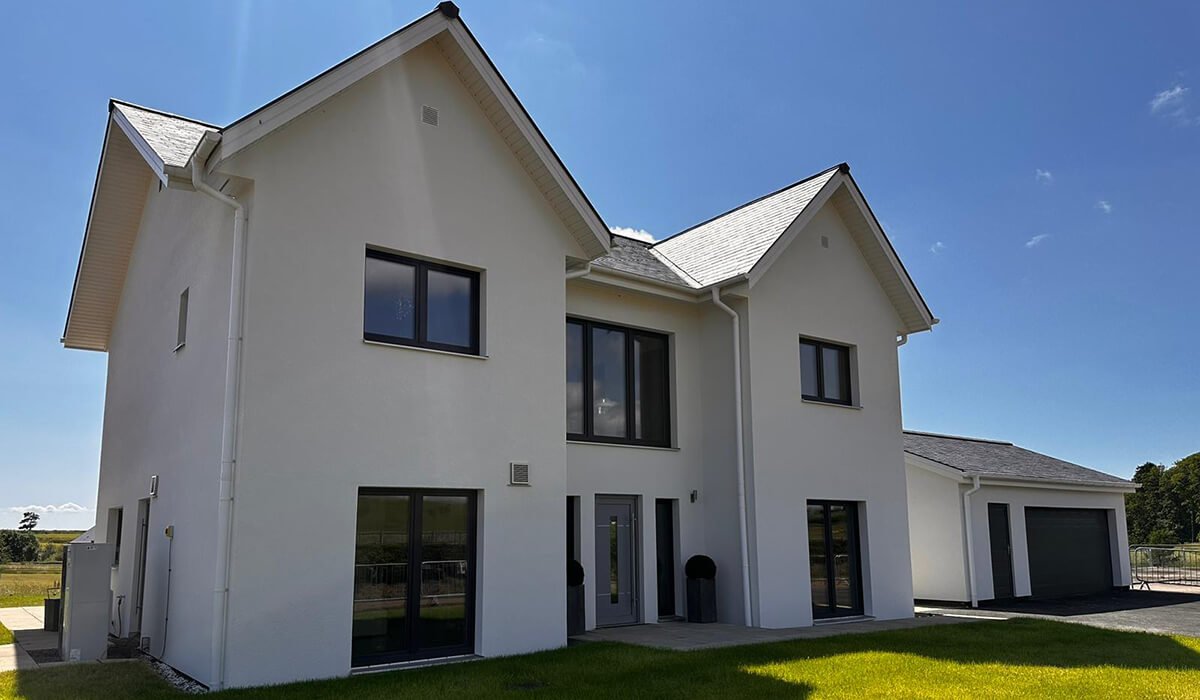 Rowallan castle modular house front view