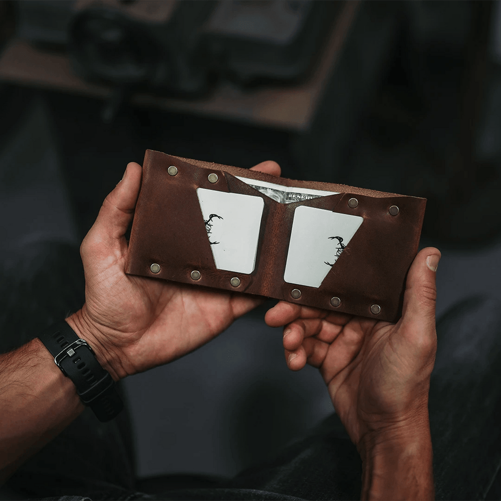 The Minimalist (Front Pocket Wallet) - Axe and Awl Leatherworks