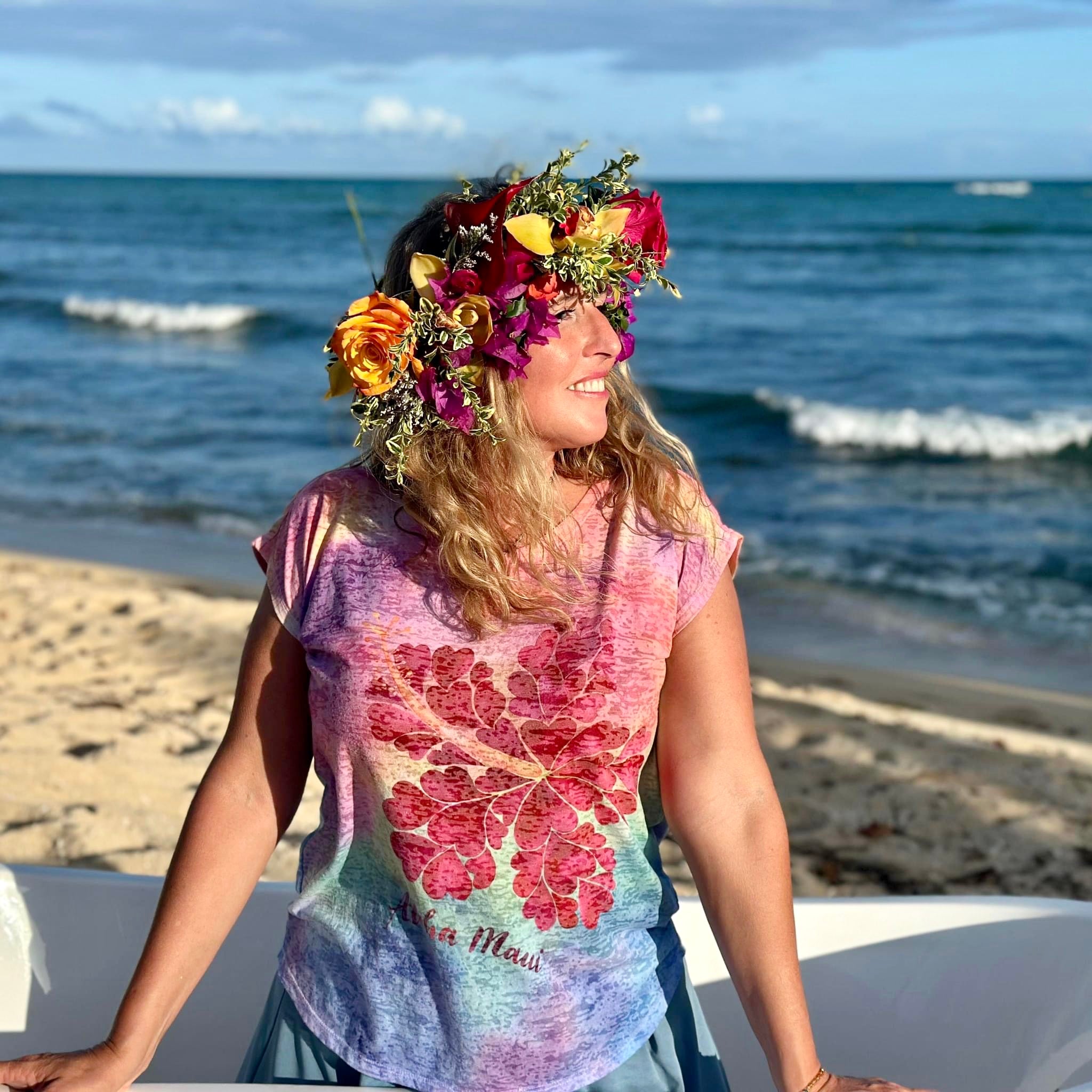 Kai Wahine Designs Rainbow Honu Women's Burnout Dolman Tee - Hawaiian Drift