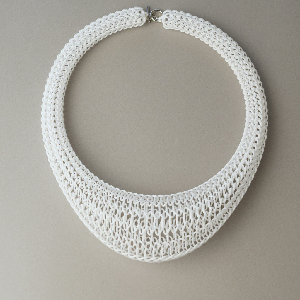 Knit Necklace Adorn Milk