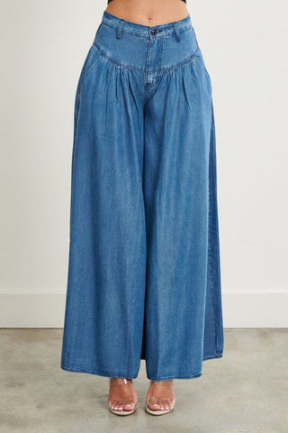 Vibrant M.i.U Chambray Jeans