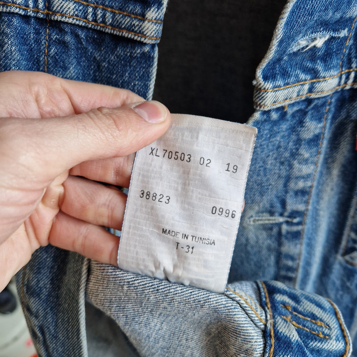 90's Levi's Denim Trucker Jacket In Blue - Size XL – Bad Seed Vintage