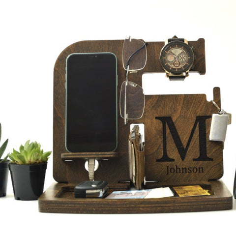 Accessory-Organizor-Dad-Gifts