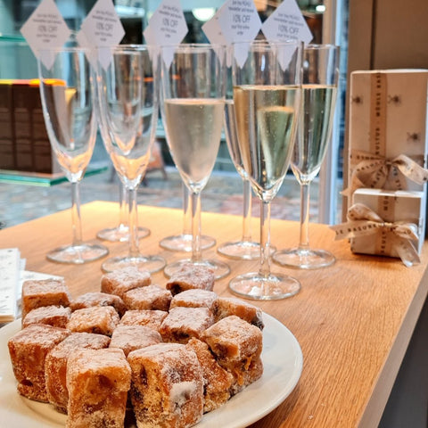 Sparkling Wine and Stollen at the MÜHLE Store London