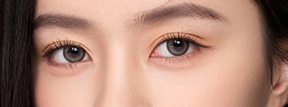 colored contact lenses