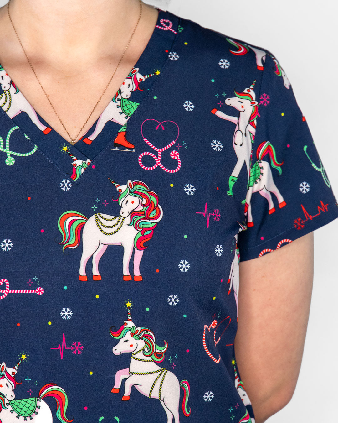 'Jolly Nursicorn' Women's Scrub Top - S - 1054