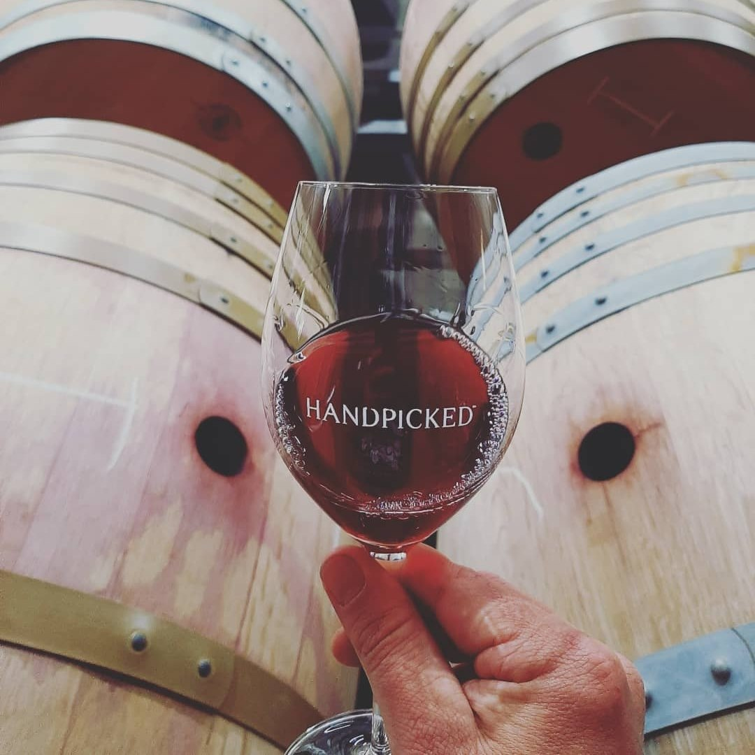 handpicked Wine glass and barrel