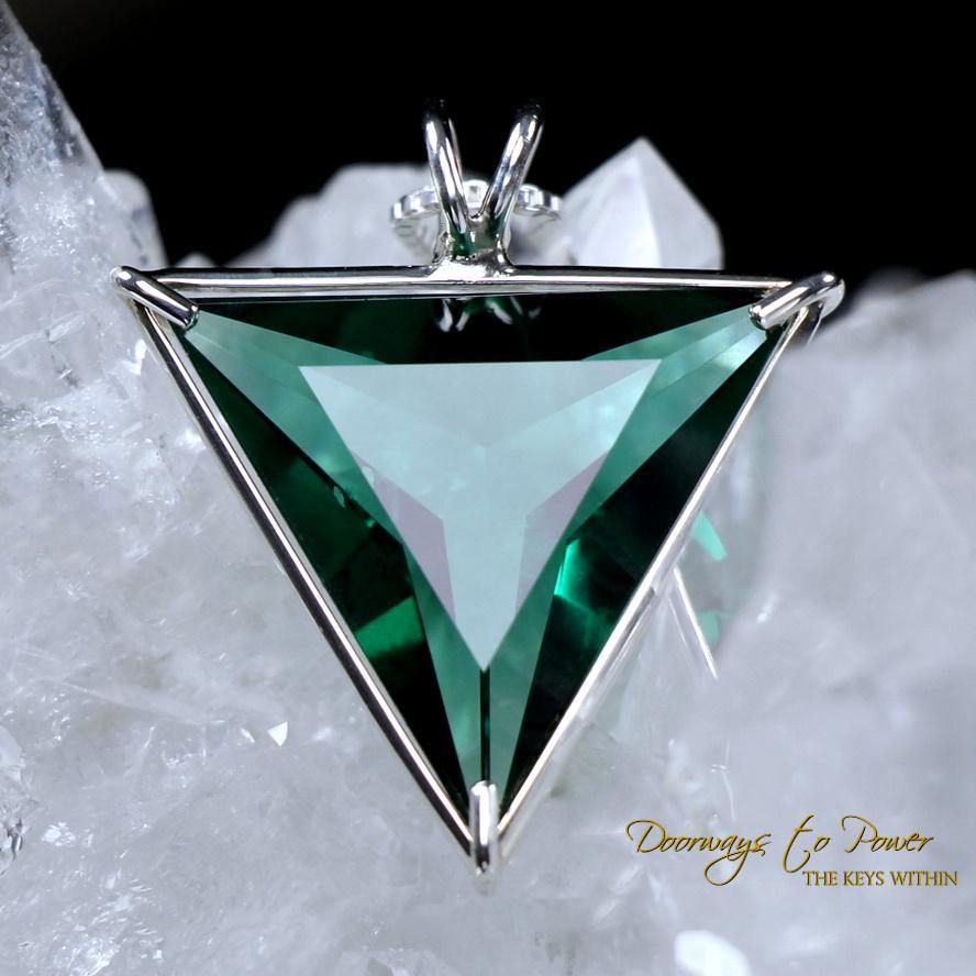 Siberian Green Quartz Angelic Star Crystal Pendant - Doorways to Power