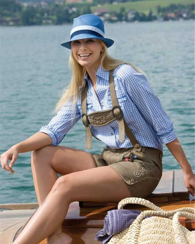 Oktoberfest outfits for women