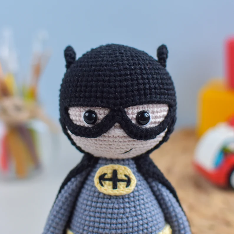 Batman amigurumi crochet pattern – Crochetlo