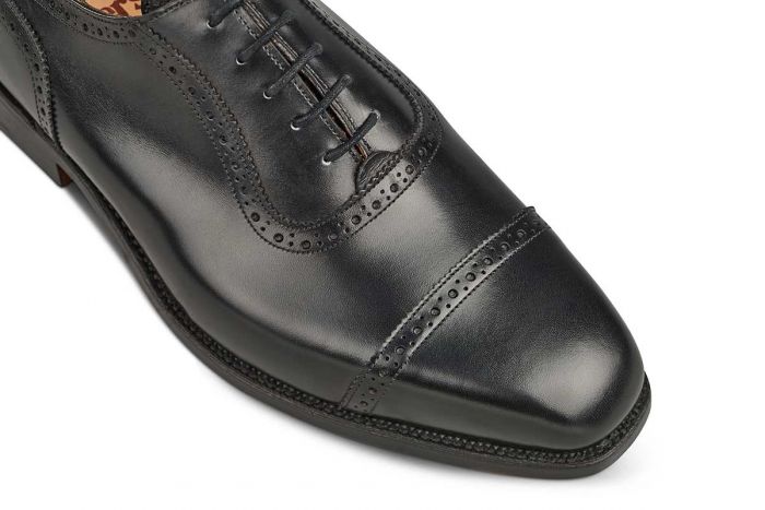 Kensington Toecap Oxford City Shoe - Black – R E Tricker Ltd