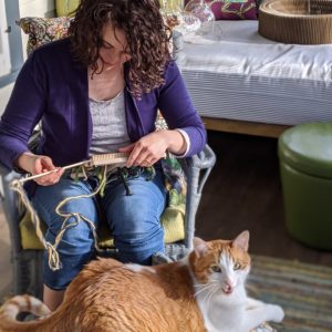 weaving with a cat