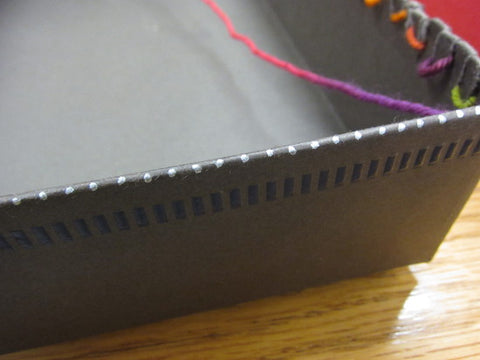marking box for warp slits
