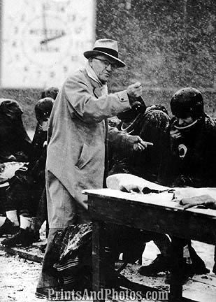 Papa Bear George Halas Sidelines 7010