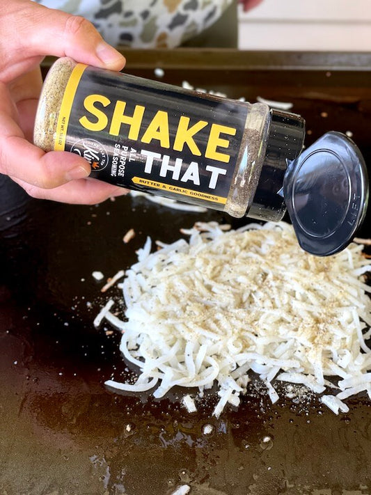 https://cdn.shopify.com/s/files/1/0720/3930/1417/products/flat-top-king-shake-that-seasoning.jpg?v=1682014326&width=533