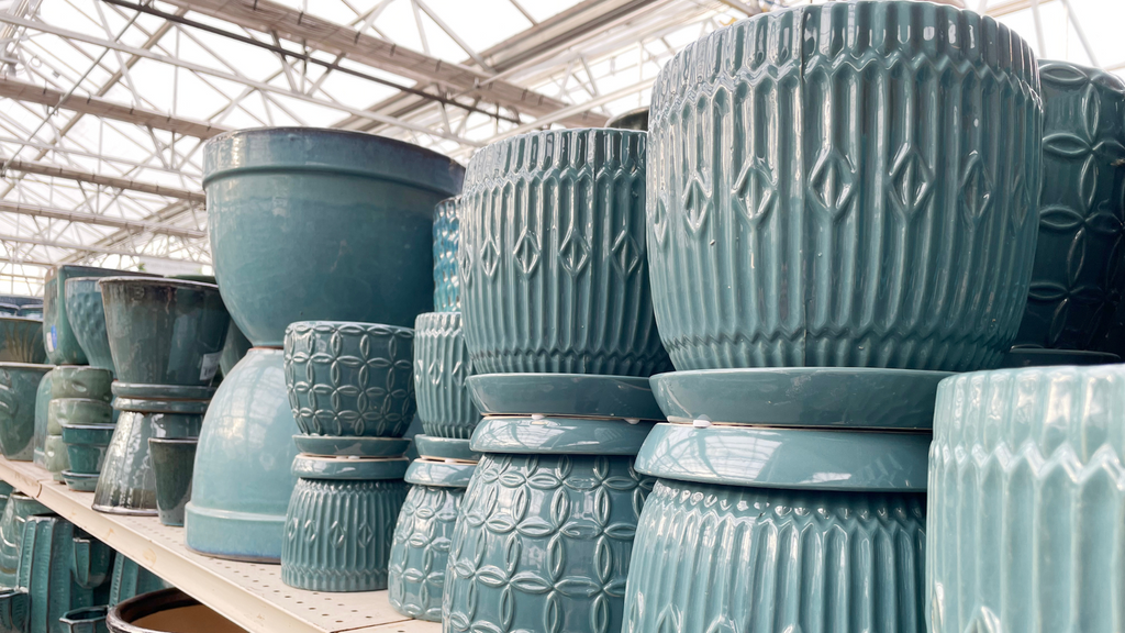 Wallaces Garden Center-Bettendorf-Iowa-Houseplant Pots 101-ceramic