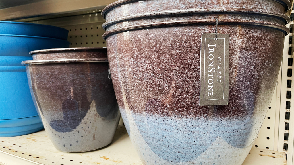 Wallaces Garden Center-Bettendorf-Iowa-Houseplant Pots 101-iron glazed