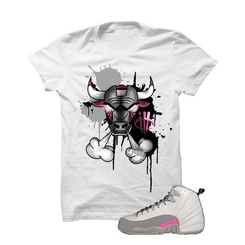 black and pink jordan shirt