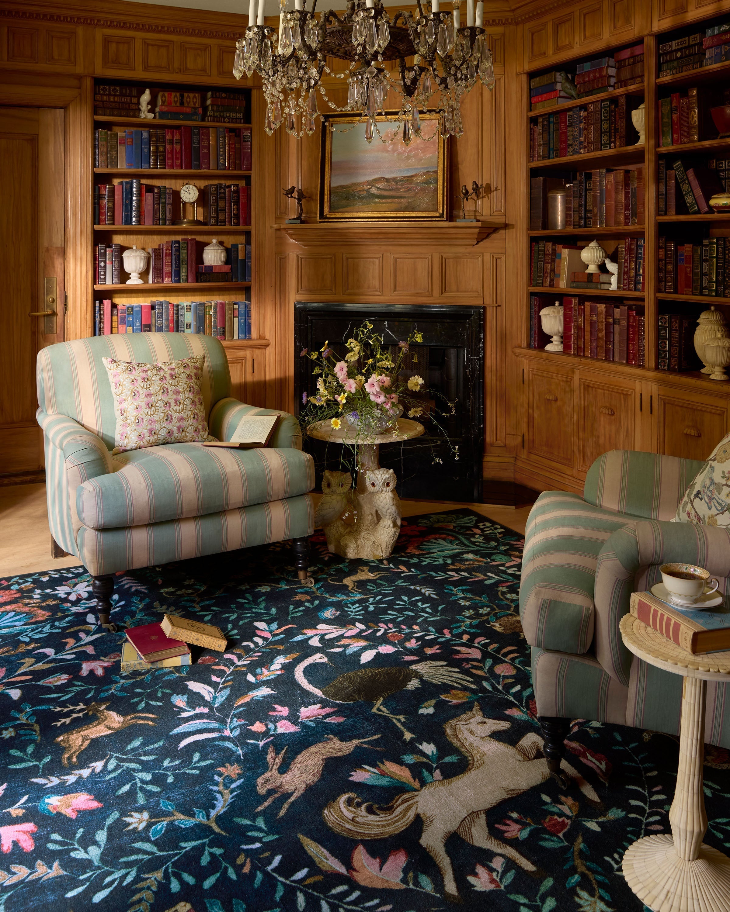 245Round Dreamweaver Blue Multicolour Rug by Iris Apfel