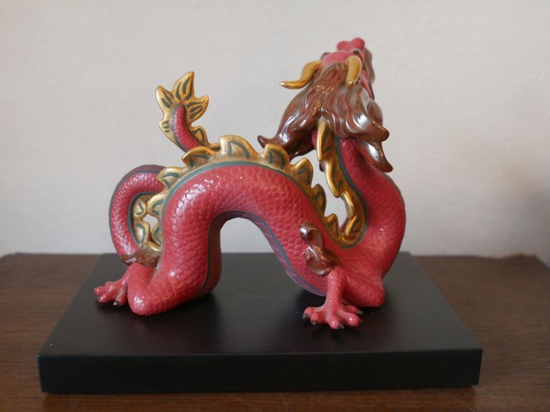 LLADRO リヤドロ 美品 龍 ドラゴン 宝珠 陶器 人形