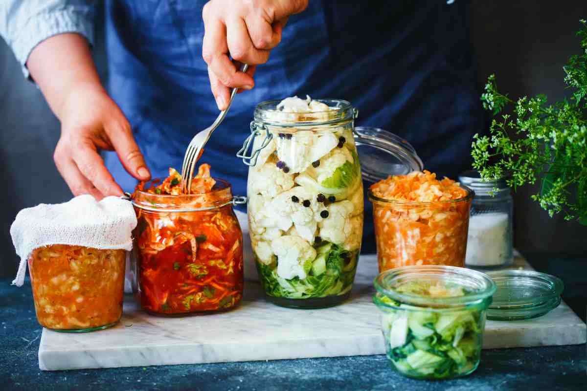 Kimchi in the Bottle | Foods To Eat and Avoid On A Candida Diet | candida 