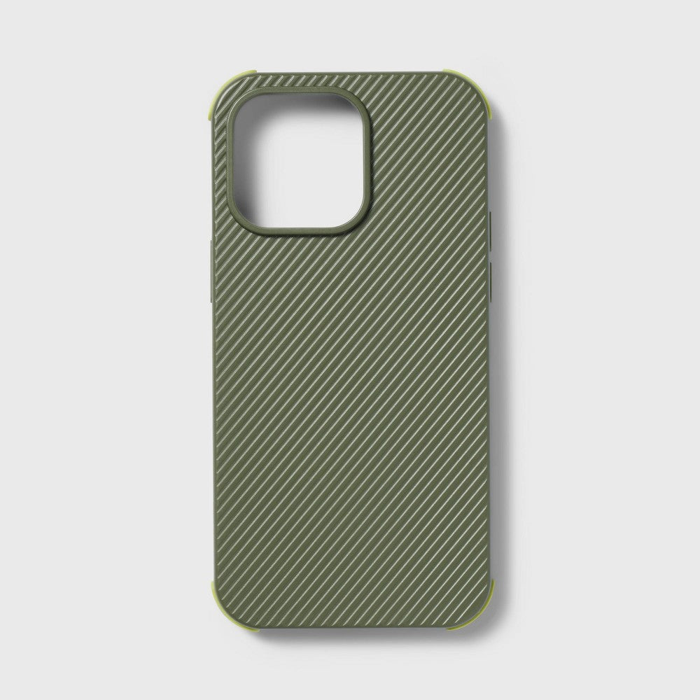 Apple iPhone 15 Pro Max Rugged Case with MagSafe - heyday™ Olive Green