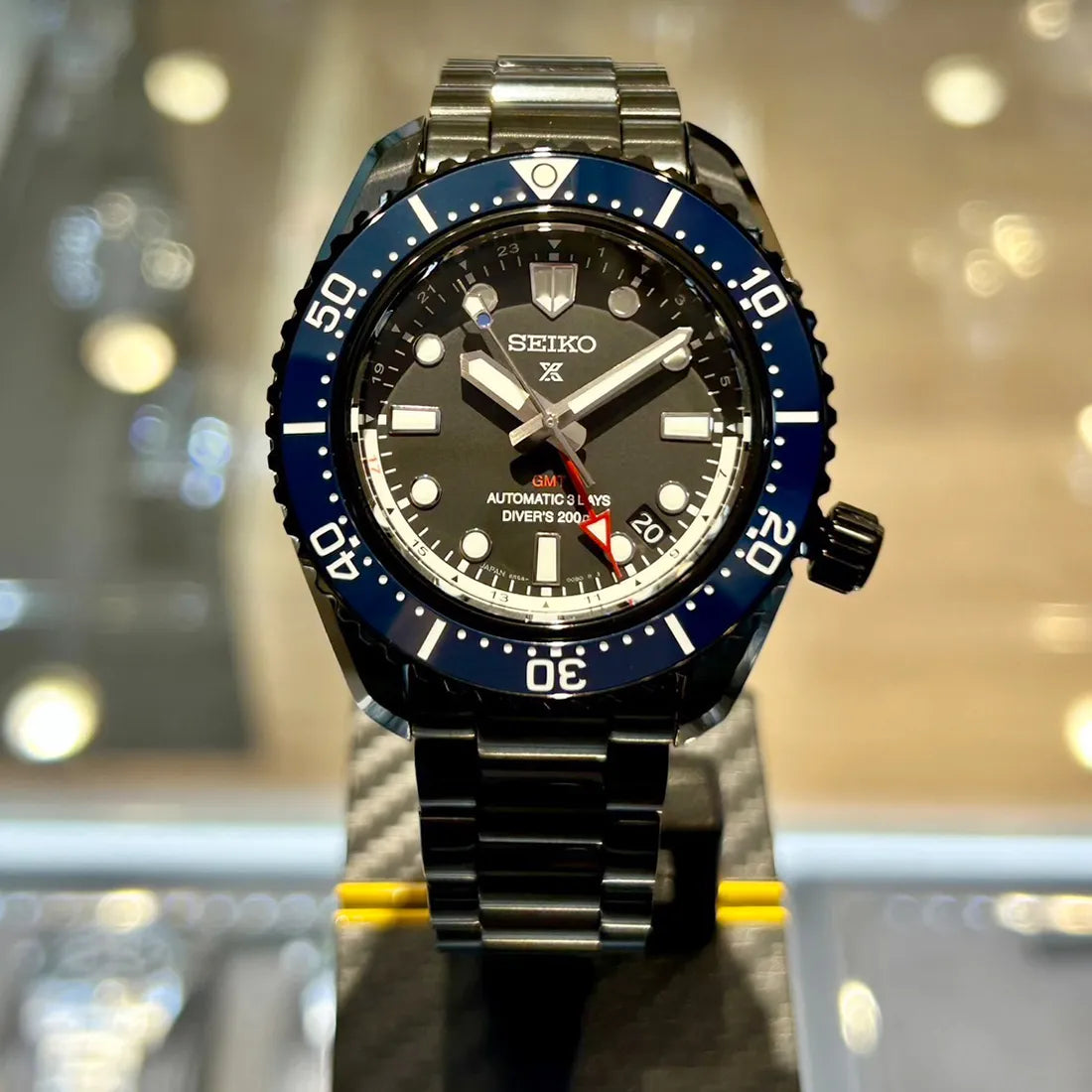 SEIKO / PROSPEX] プロスペックス SBEJ023 人気のGMTモデルに