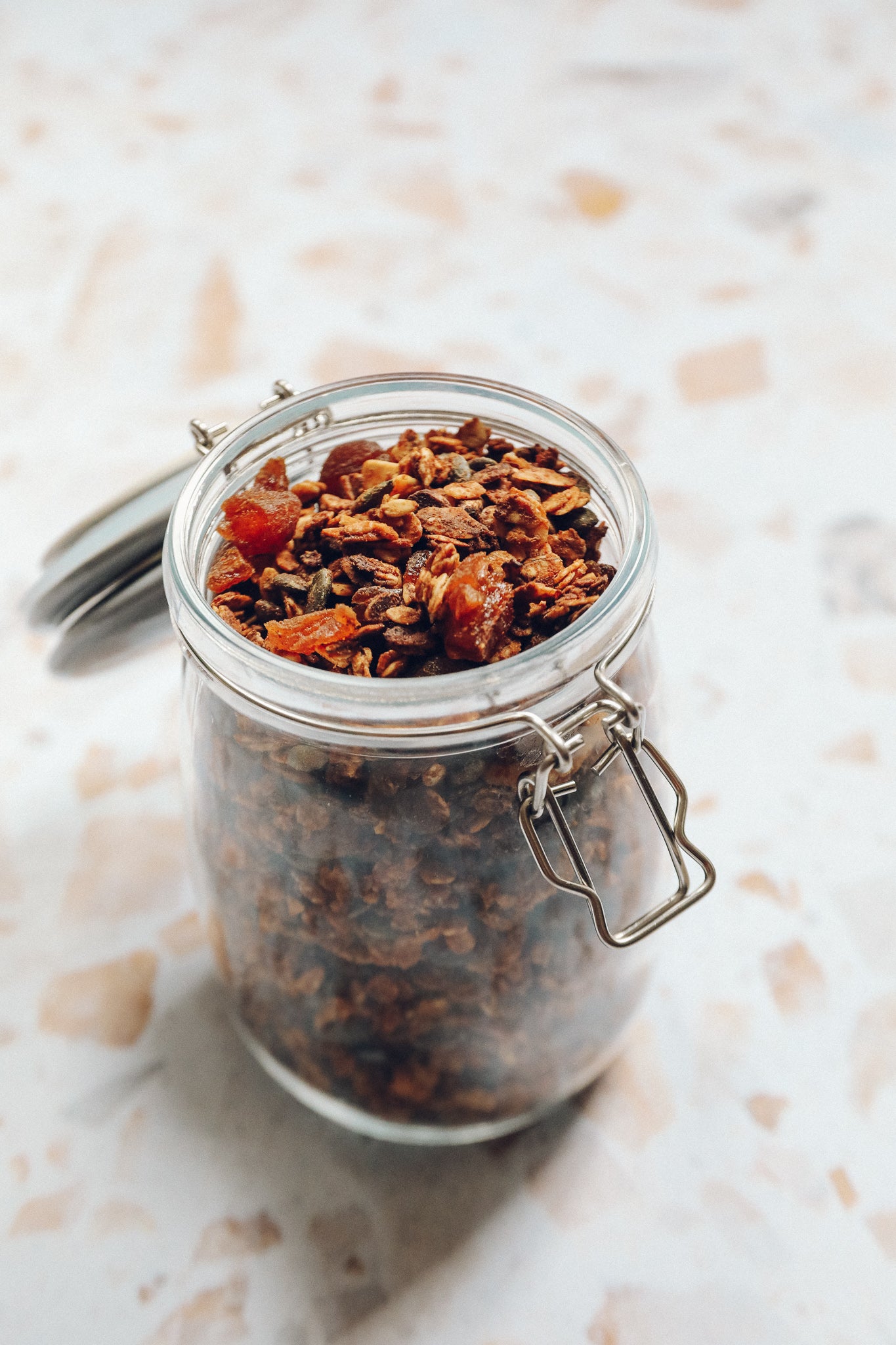 apricot granola