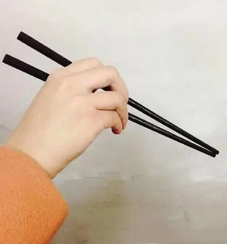 7 Tips For Holding Chopsticks image9