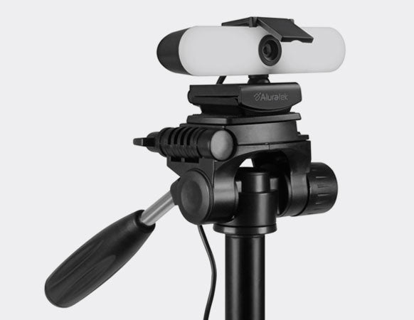 Built-in Tripod Mount