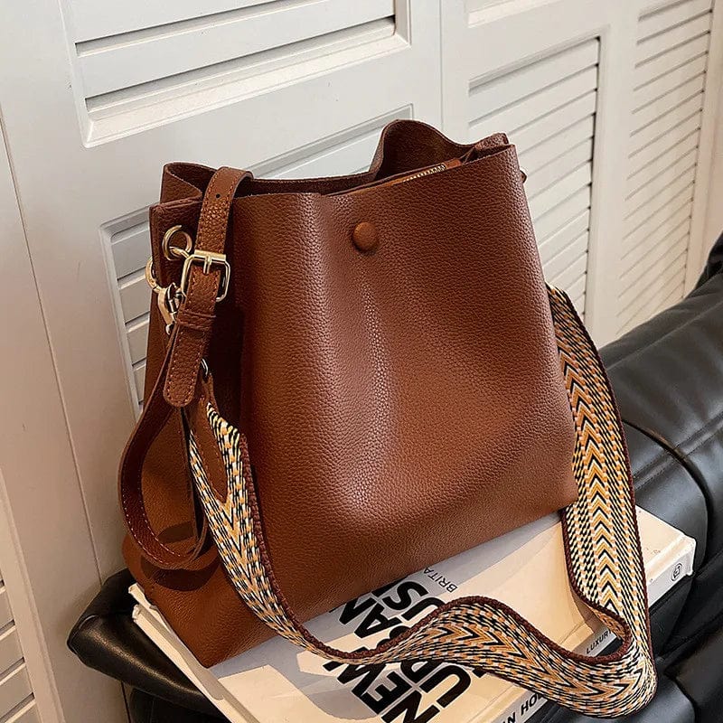 Modern Elegance Shoulder Bag
