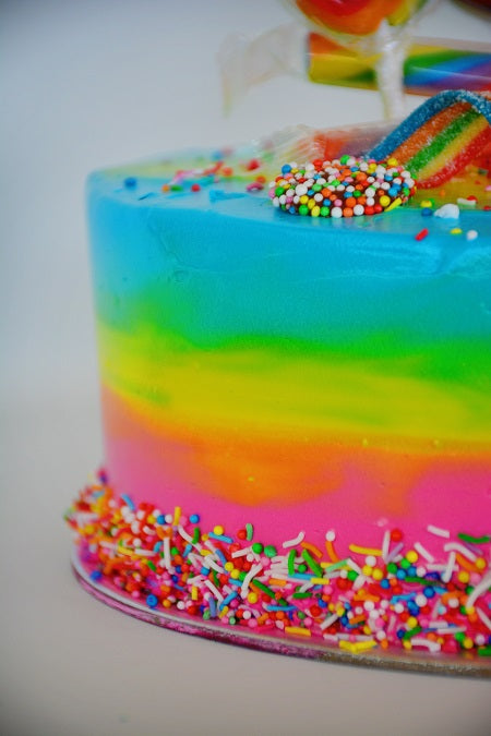 Rainbow%20Cake%20-%20Classic%20Cake