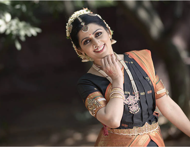 Bharatanatyam dancer | Nataraja pose.. During The Performanc… | Flickr