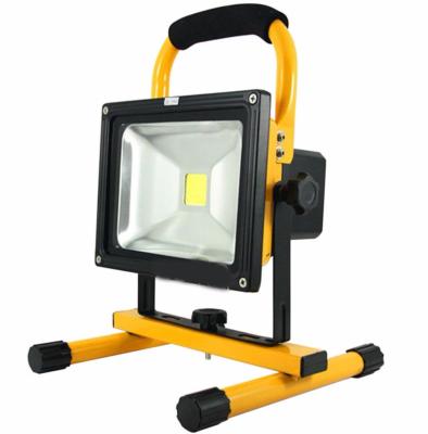 projecteur portable jaune