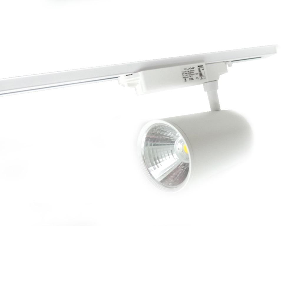 spot LED sur rail monophasé de couleur blanche