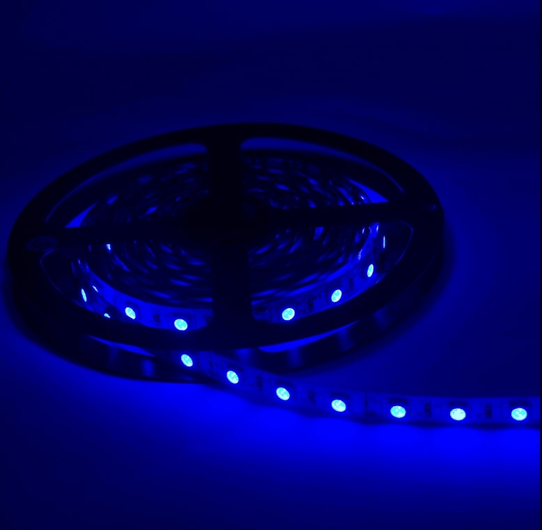 Ruban LED Bleu 30cm 60LED/m fond noir IP65 avec 1m de câble