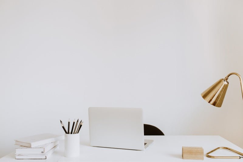 lumière et lampe pour éclairage d'accuentuation sur un bureau