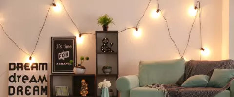 Nos conseils pour décorer la maison avec une grande guirlande lumineuse