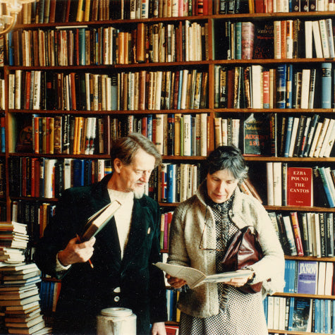 Shakespeare and Co. interior