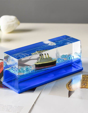 Cruise Ship Drift Bottle Desktop Ornament - Titanic Style Iceberg Decompression Gift Zydropshipping