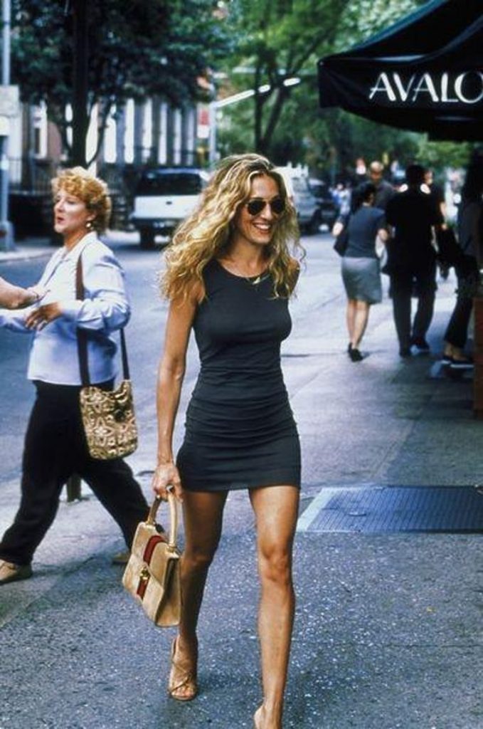carrie bradshaw sex and the city little black dress outfit inspiration