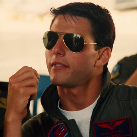 Tom-Cruise-wearing-aviator-sunglasses-in-Top-Gun-1986-Journal