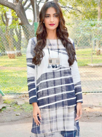 Sonam Kapoor in Boat Neck Kurti