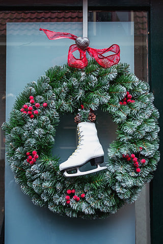 Ice Skate Wreath Idea from Amore Beaute