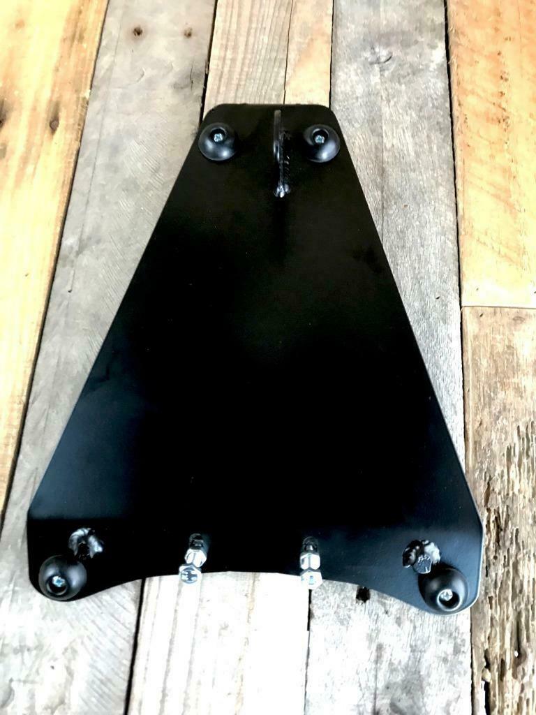 yamaha bolt seat