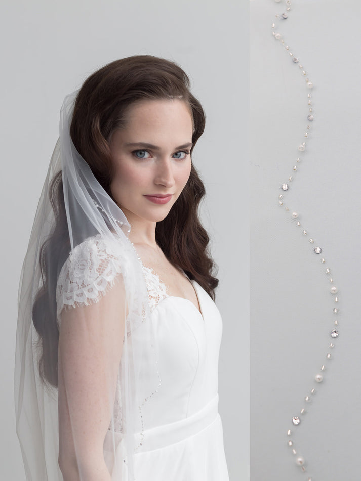 LBBA Super Pretty Cryatal Trim Finger Length Wedding Veil Ivory