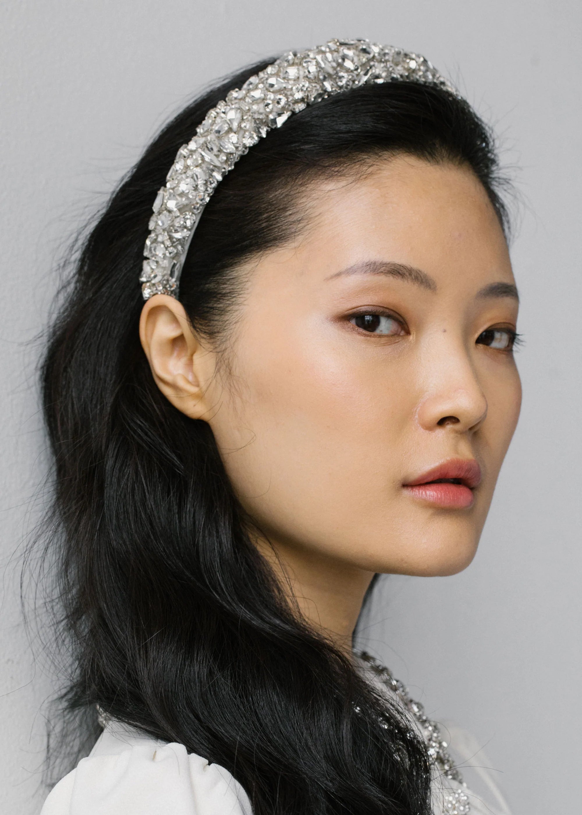 Jennifer Behr Elowen Headband – Silk Thread