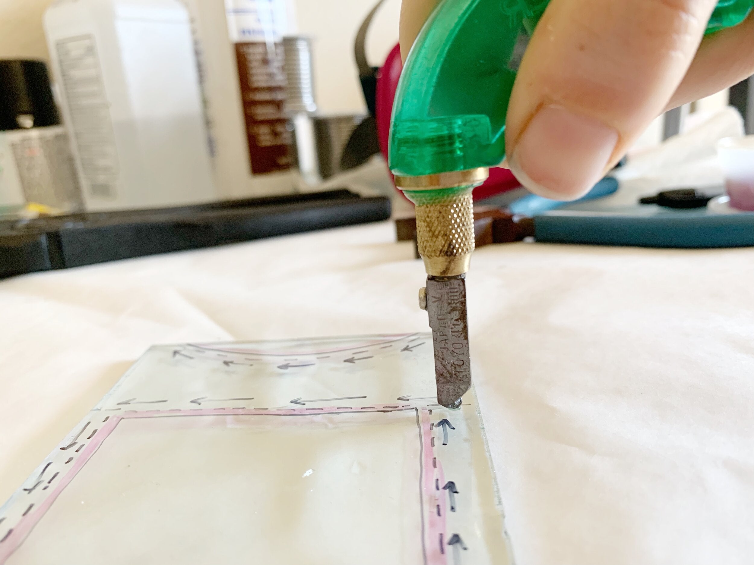 How To Cut Glass - Improve Your Stained Glass With These Methods