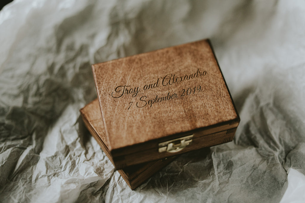 wooden boxes for wedding photographers